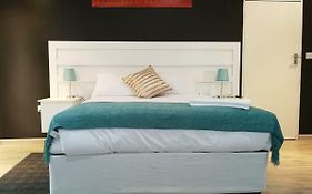 Double L Guest Lodge Palapye